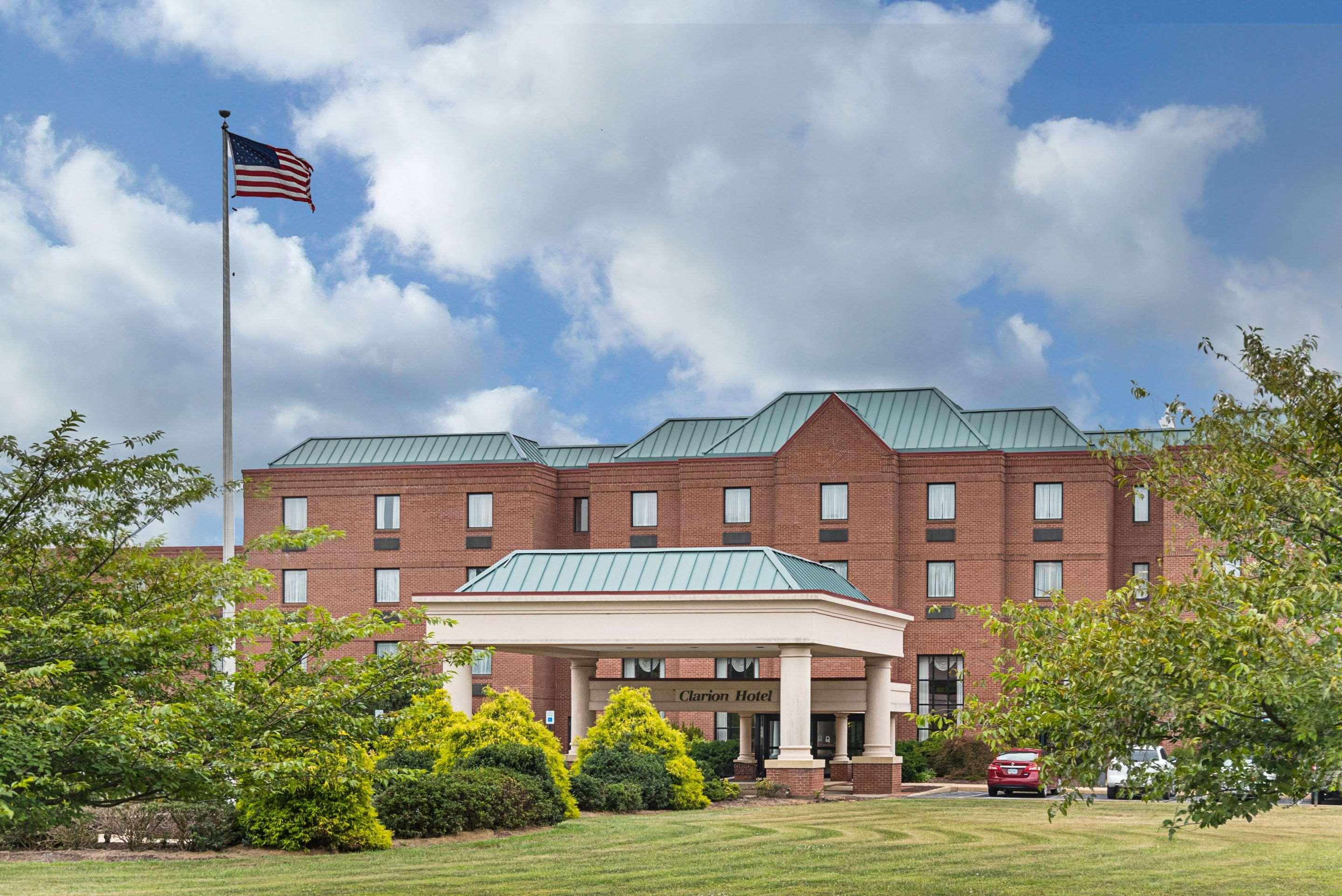 Clarion Hotel & Conference Center Shepherdstown Exterior foto