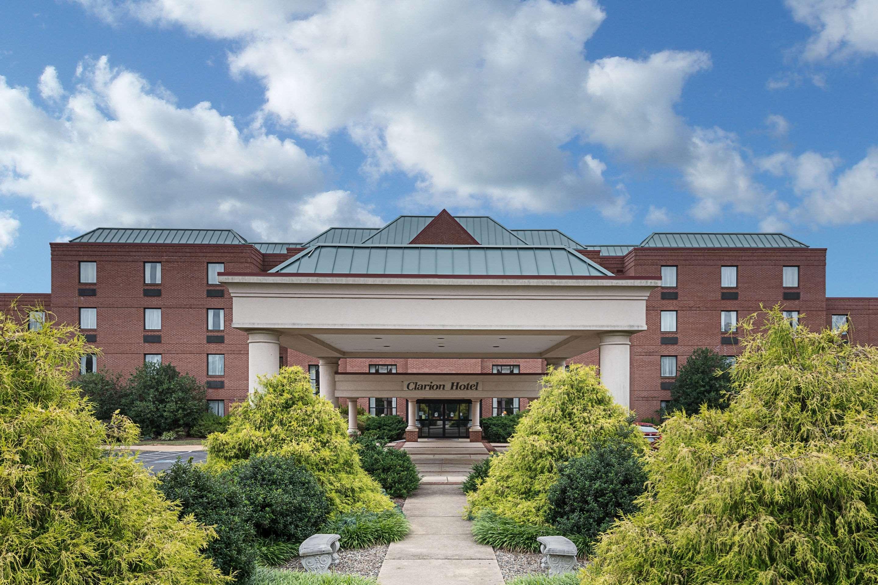 Clarion Hotel & Conference Center Shepherdstown Exterior foto